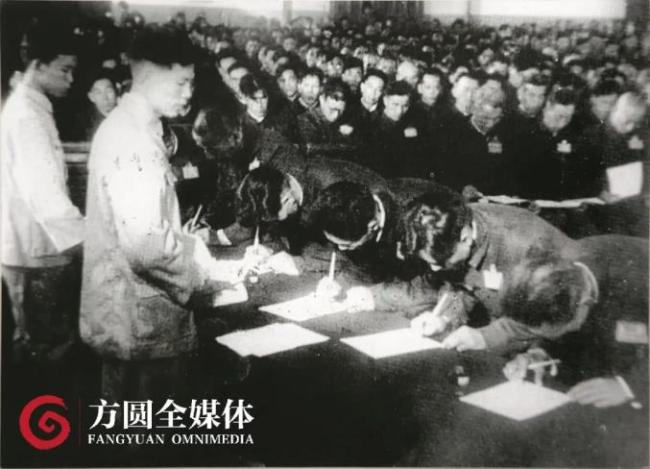 日本战犯痛哭流涕跪地认罪 正义审判的历史回响