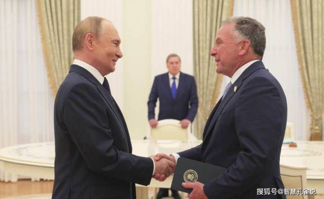 评论员:普京特朗普会晤雷声大雨点小 三无结果揭示实质