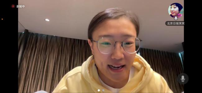 女中医调休6天抽空打场UFC 格斗梦想不停歇