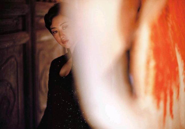 这张脸就该穿旗袍!朱珠身穿新中式旗袍一颦一笑韵味十足