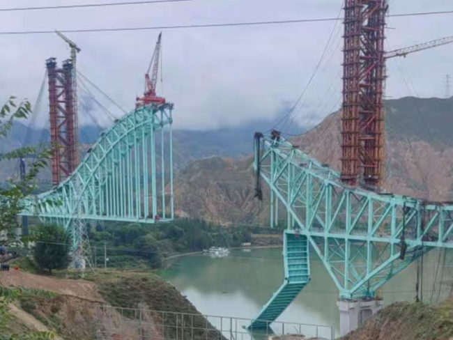 中国中铁发布川青铁路事故公告！