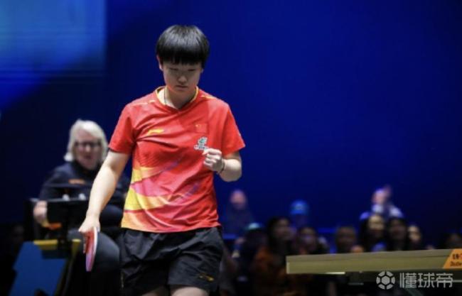 孙颖莎成为首位破12000分运动员