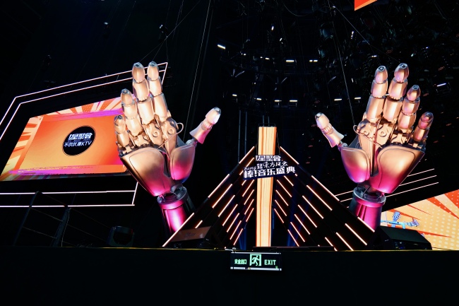 曾经的土味KTV成了Z世代的真香!