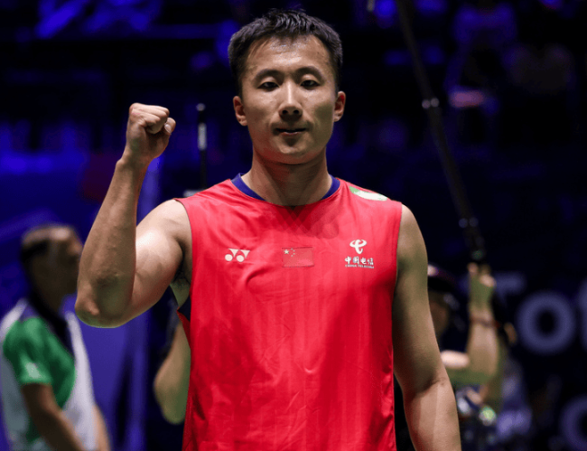 中途断电葬送好局！陆光祖1-2不敌加拿大00后，止步世锦赛32强 状态起伏成关键