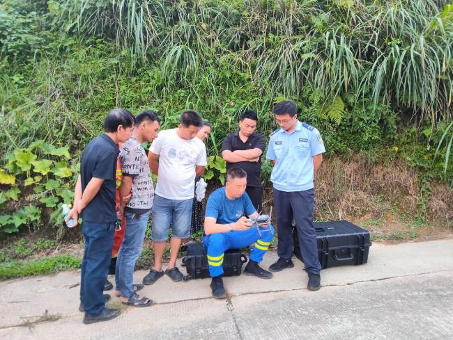 女童走失34小时搜救过程曝光 无人机热成像立功