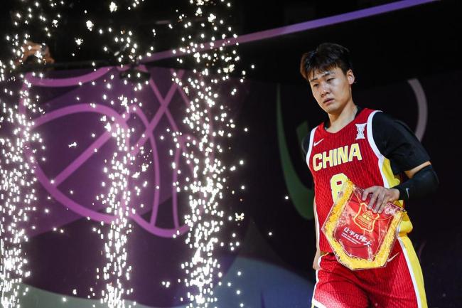 CBA转会市场疯狂进行时 明星球员大挪移
