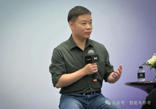 何小鹏谈怂恿雷军造车 真不是要“害”他