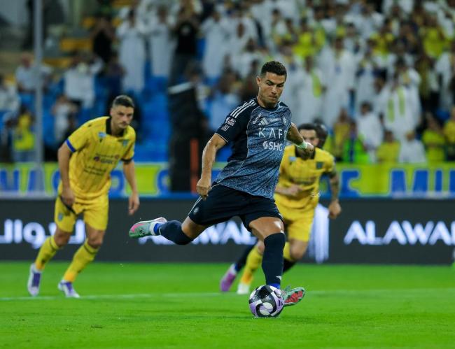 菲利克斯帽子戏法