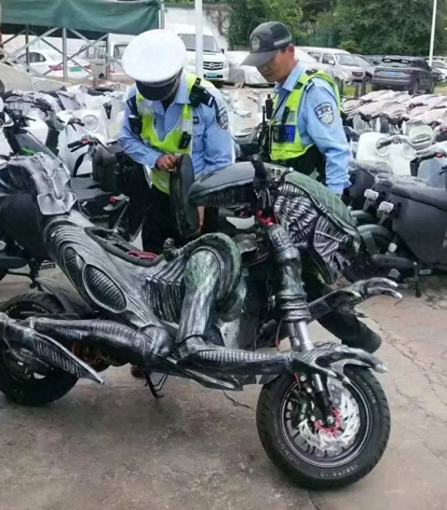 篡改电动自行车电池的人这下消停了！电动自行车新国标正式实施！