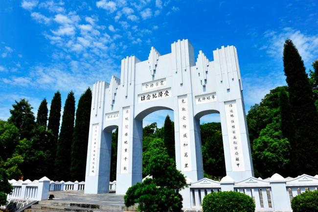 媒体强调日本是投降而并非“终战” 历史铁证不容抹去