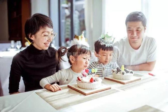 80后夫妻回农村改造荒宅 梦想家园的蜕变
