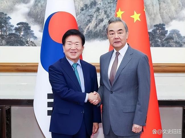 旺旺集团总经理赴北京看九三阅兵 外交风云再起
