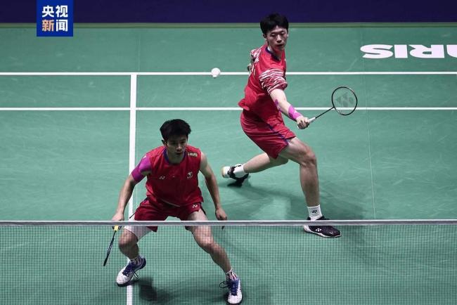 陈柏阳/刘毅获羽毛球世锦赛男双亚军