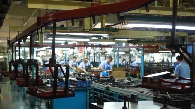 “枪界变形金刚” 来了 阅兵装备191式步枪有哪些独特本领?