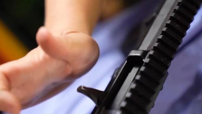 “枪界变形金刚” 来了 阅兵装备191式步枪有哪些独特本领?