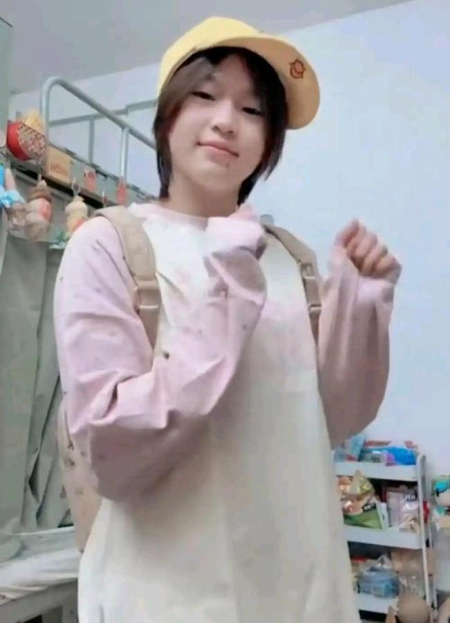 18歲全紅嬋即將開啟大學(xué)生涯 跳水天才的求學(xué)之路