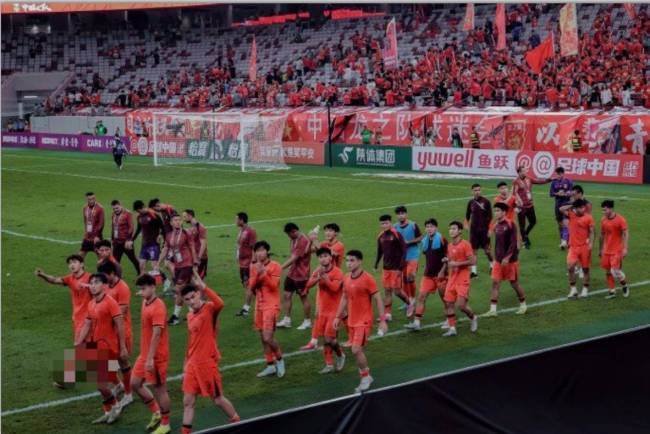 U22国足蒙羞！董路：中国人踢不了复杂足球洋帅高估了球员的能力