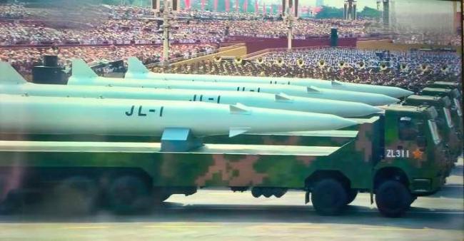 惊雷1空基远程导弹 中国空基战略打击力量的重大突破