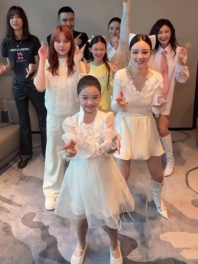 小酒窝C位领舞天生主角🎭️