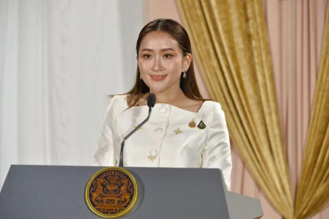 佩通坦为什么没有守住总理职位 家族魔咒与多重因素交织