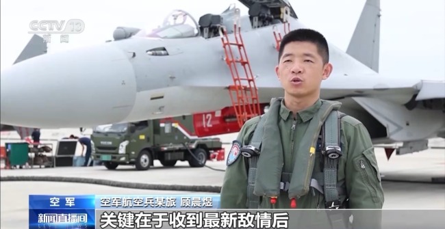 殲-16與殲-10對抗誰能贏？直擊演訓現場→