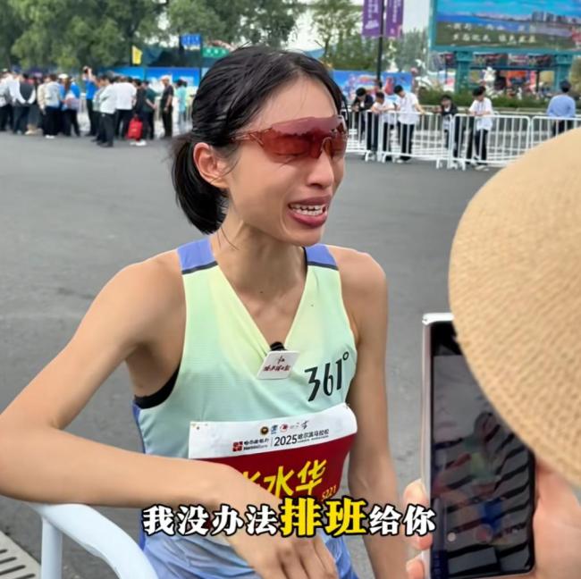 “最快女护士”回应调班争议