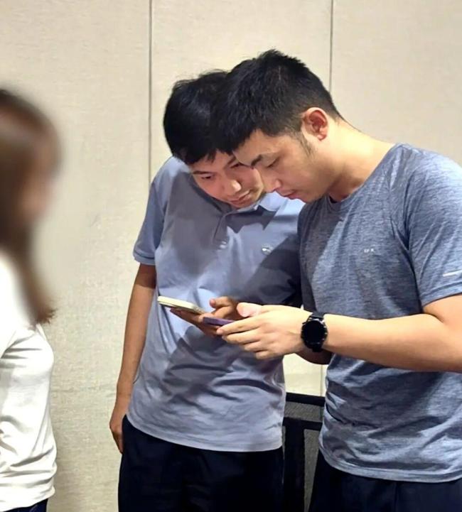 18岁留学女孩被实时监控 跨国诈骗陷阱