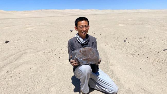 陨石猎人算出“火流星”落地点 423公斤茂名陨石震撼出土