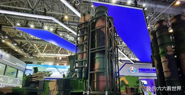 红旗22导弹亮相塞尔维亚阅兵 中塞军事合作迈新阶