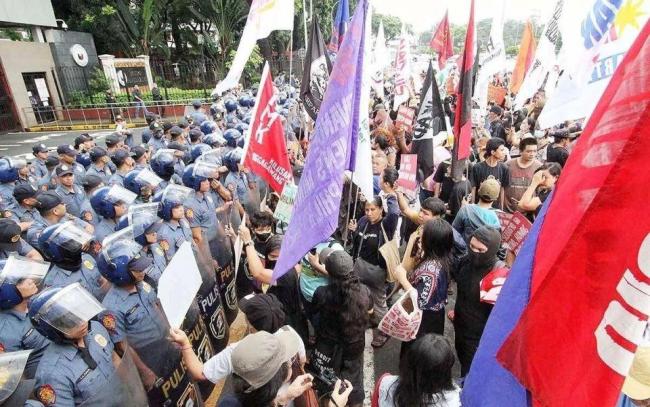 马科斯阵营贪腐丑闻如何影响菲政坛 家族政治顽疾再现