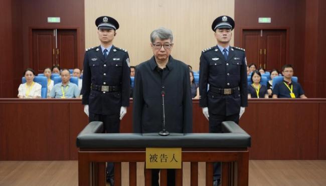 胡强被判13年 曾陷“周公子”炫富风波