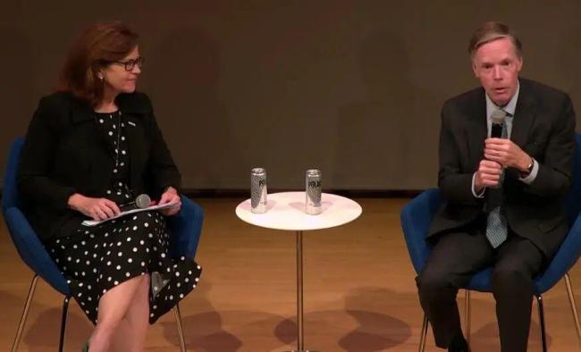 前美国驻中国大使：我们最大程度地降低了中国