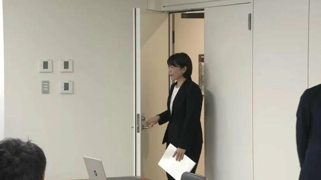 日本女市长称与男下属开房是谈工作 情人旅馆成会议地点