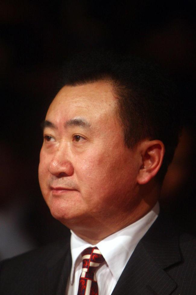 限高令下的万达困局 债务深渊中的转型挣扎