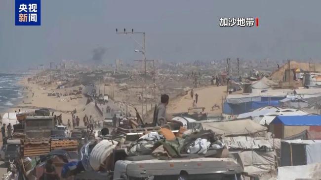 视频记录加沙城民众遭以军空袭时刻 超75万人逃离家园