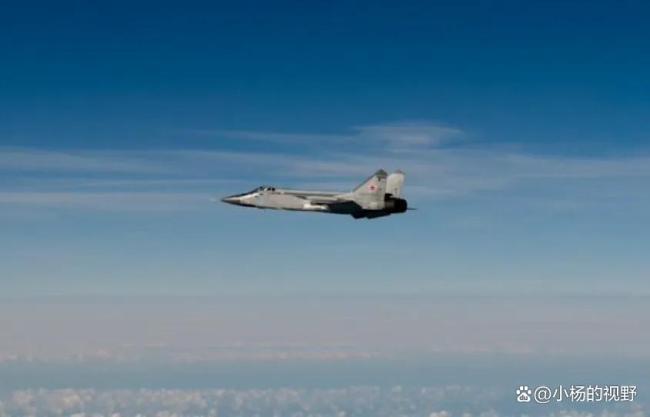 北约和俄罗斯空中对峙升级 米格31展现速度优势