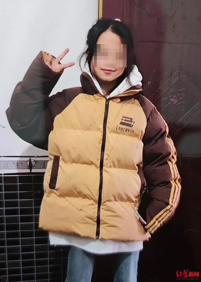 两名15岁少女失联10天 家属多地报警求助