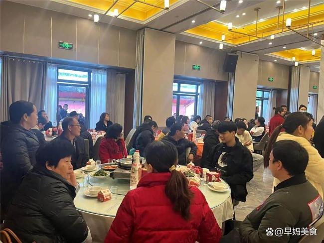 国庆前夕四大反常现象 与往年大不相同 消费趋势悄然变化