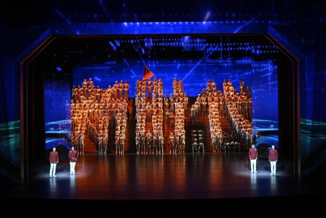 总书记新疆行|记者手记:时代面孔里的沧桑巨变