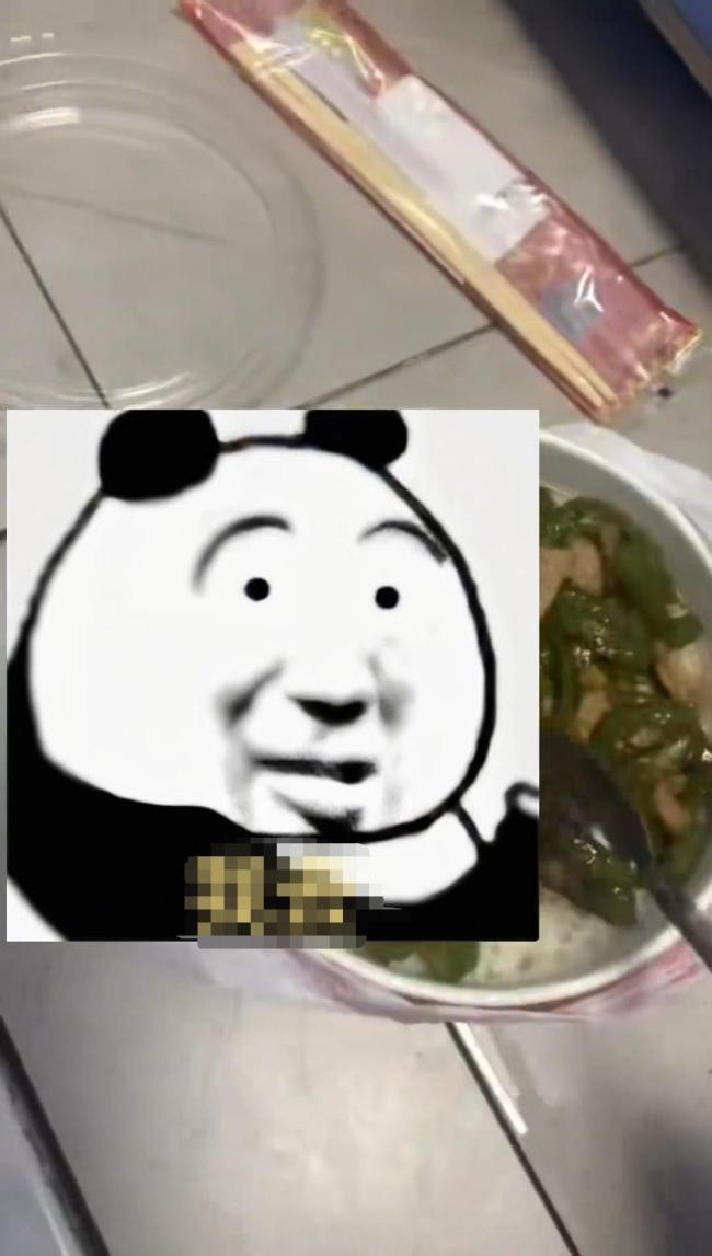 骑手被曝往外卖里涂抹粪水 恶作剧视频引关注