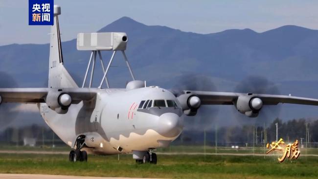 空中梯队如何做到米秒不差 阅兵训练画面首次公开