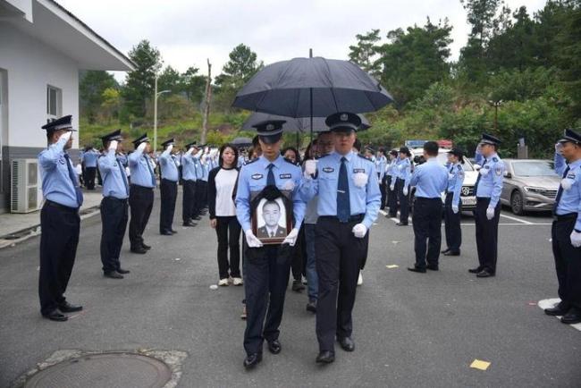贵州31岁派出所副所长因公牺牲 用生命诠释忠诚与担当
