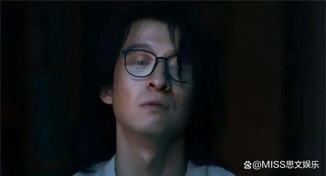 邓超在《刺杀小说家2》中演爽了 赤发鬼对味