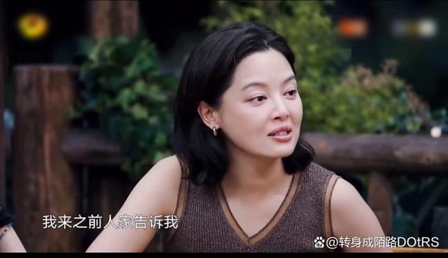 黄磊处处被贴脸开大 真性情还是博眼球？