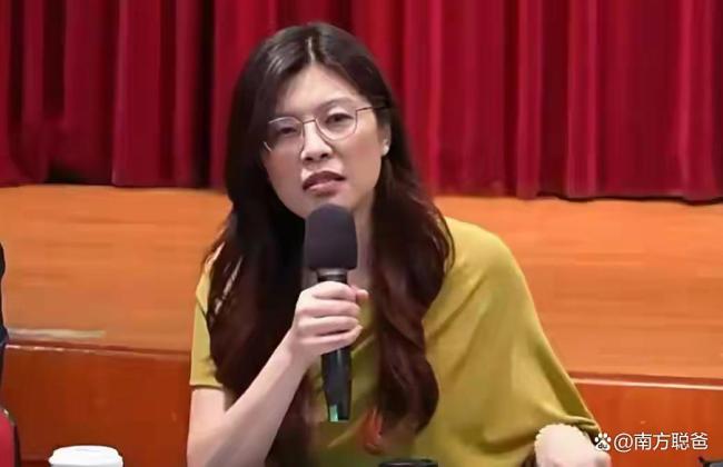 郑丽文称若见高市早苗绝不讨好迎合