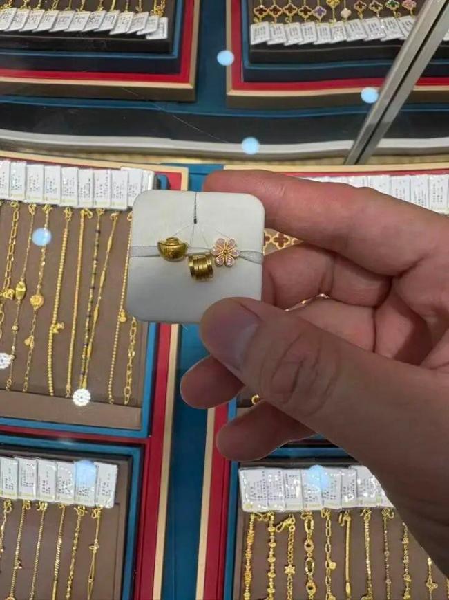 爆了！金價漲不停 國際金價創(chuàng)新高