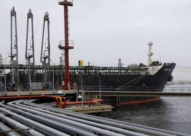 印度或接受人民币支付,俄油商下最后通牒 能源交易新变局