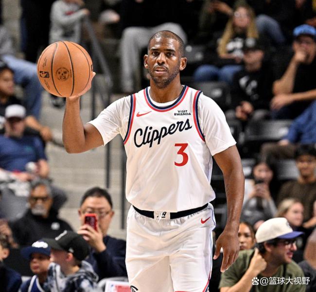 快船单节净胜龙狮34分 展现惊人统治力