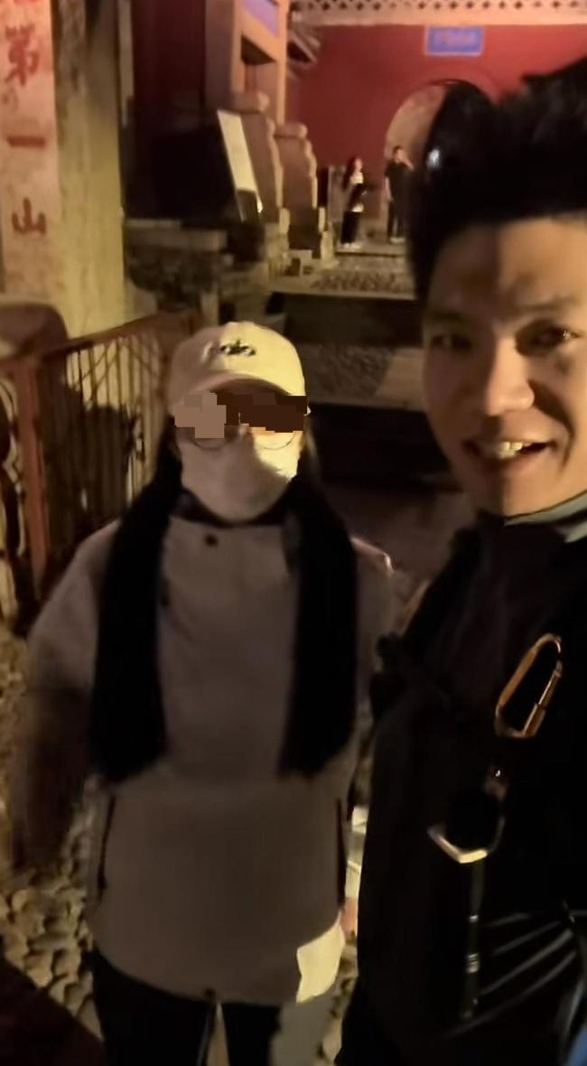 国庆长假结束泰山陪爬者晒业绩