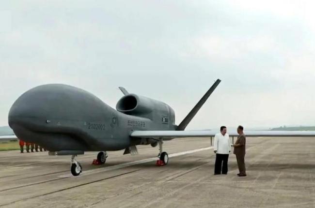 朝鲜阅兵式为何在半夜举行 夜间战略迷雾